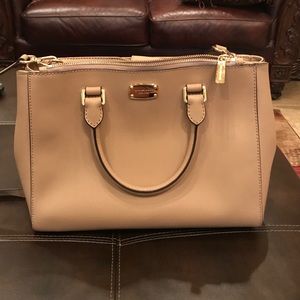 Michael Kors crossbody purse